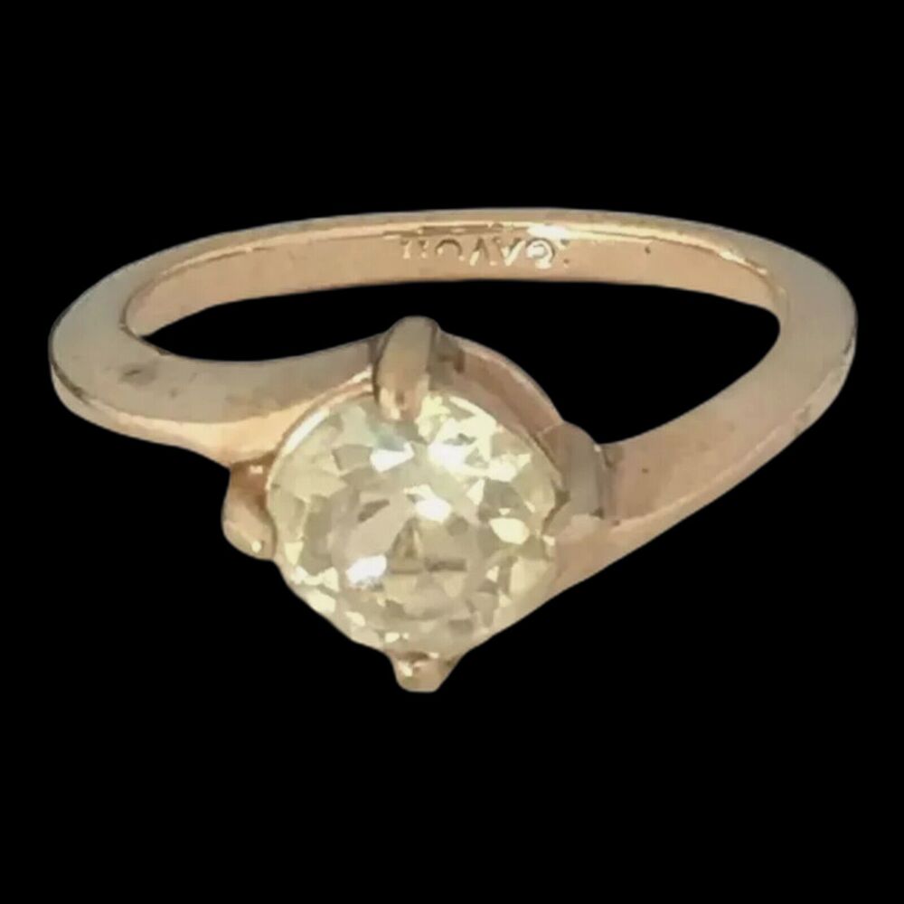 Vintage 1980s Avon Yellow Stone Ring Gold Tone Size 6 - 4X